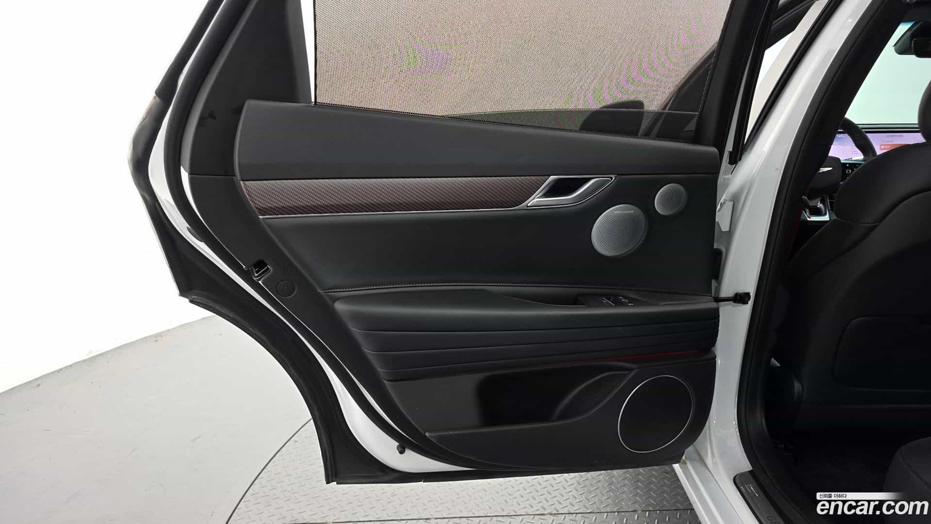 G80 Genesis 2024.4-INNER-035