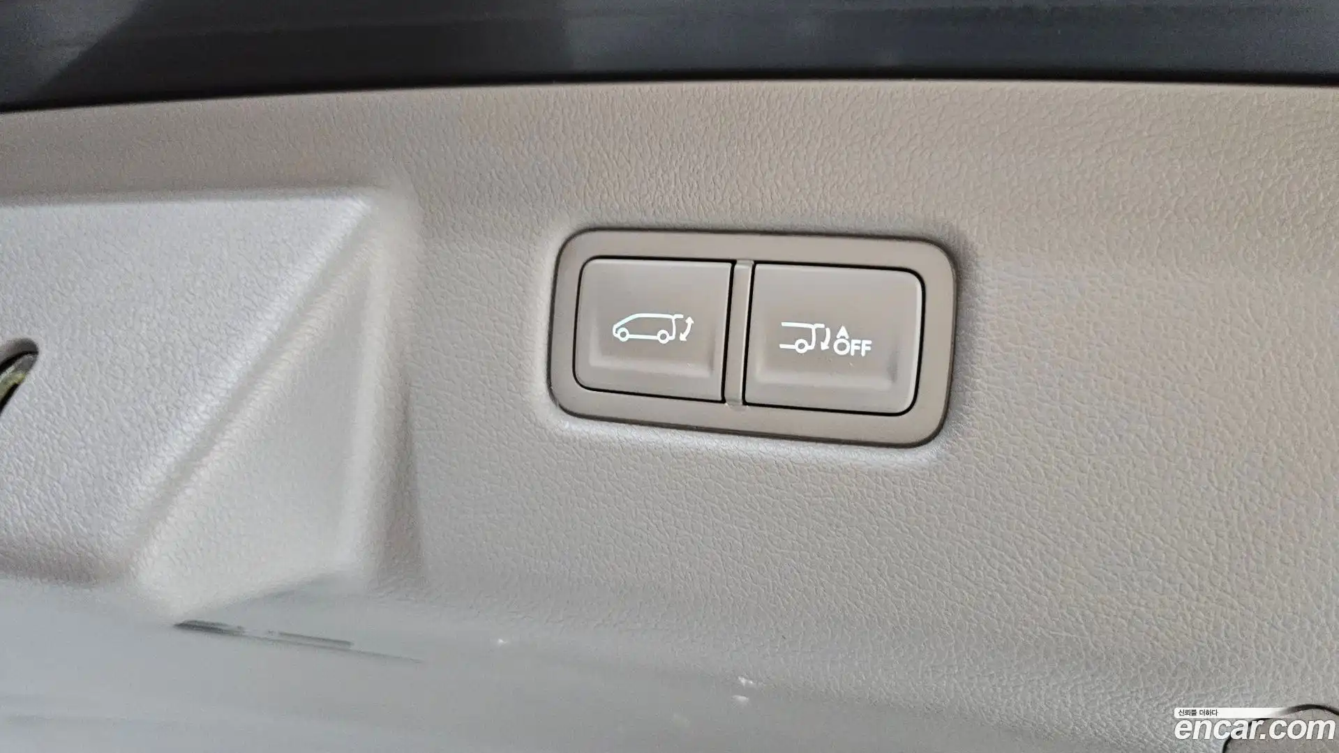 Staria Hyundai 2024.0-OPTION-024