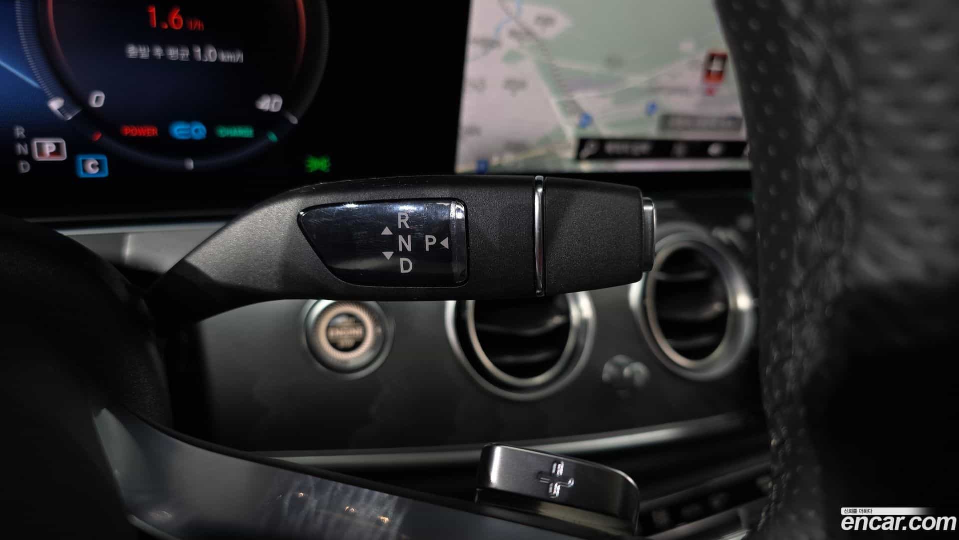 E-Class Mercedes-Benz 2022.5-INNER-009