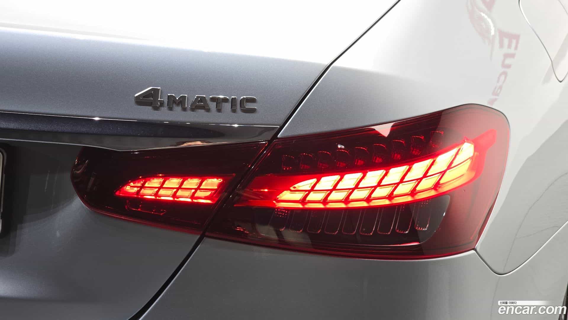 E-Class Mercedes-Benz 2022.5-OUTER-033