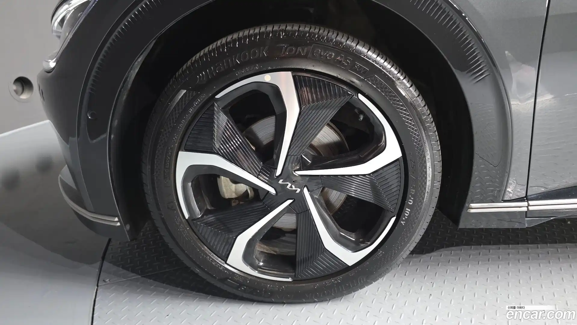 EV6 Kia 2023.9-OUTER-005