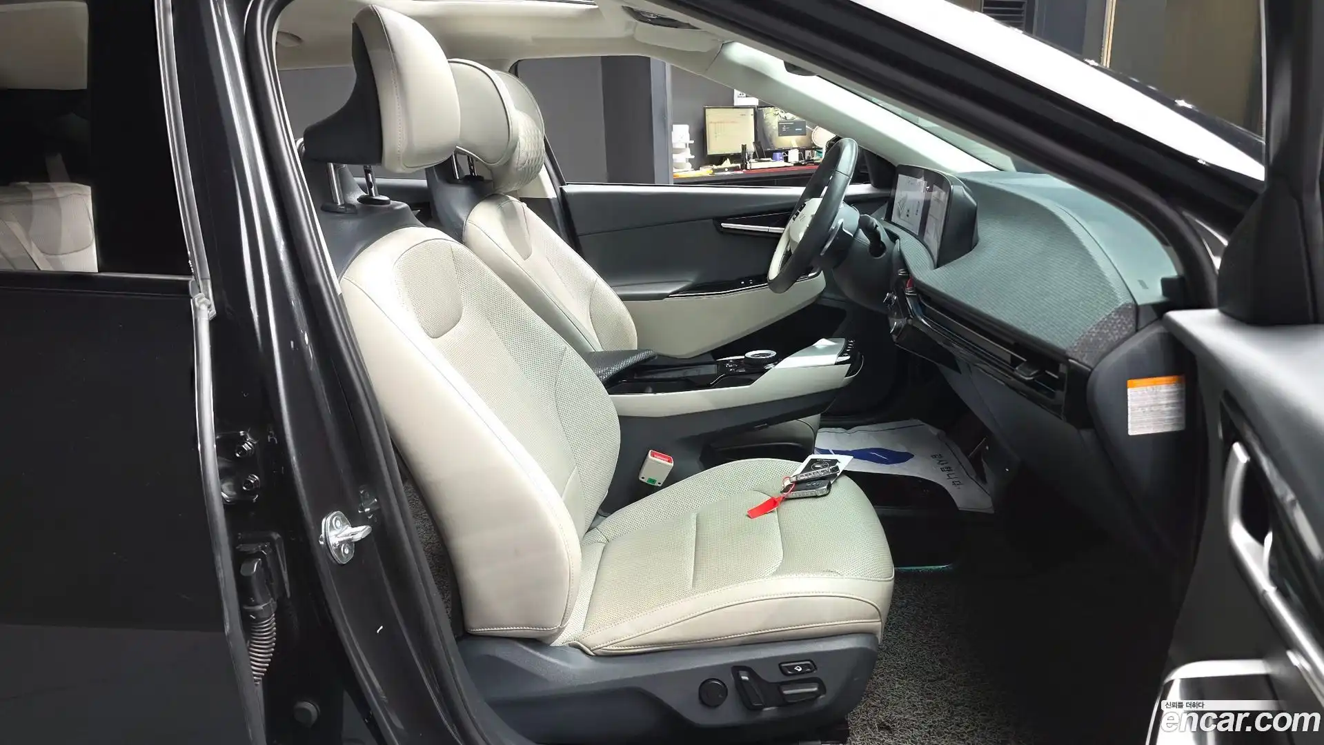 EV6 Kia 2023.9-OPTION-015