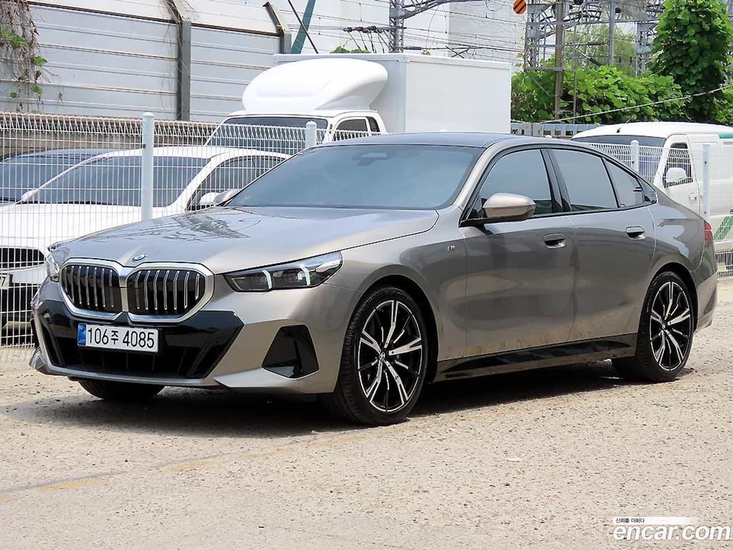 5-Series BMW 2025.1-OUTER-002