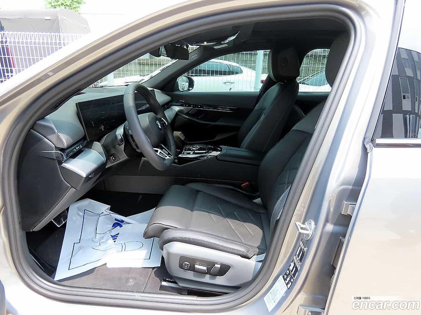 5-Series BMW 2025.1-OUTER-005