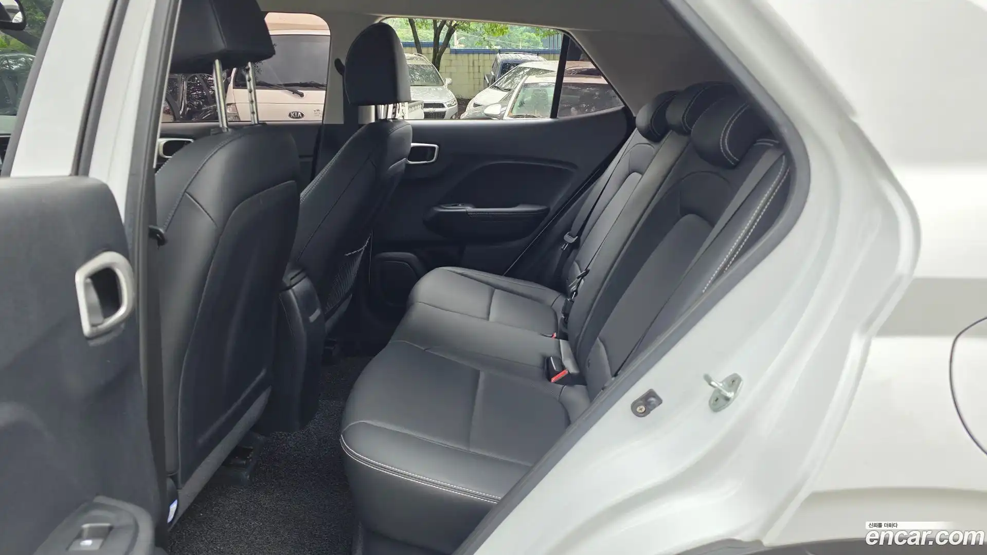 Venue Hyundai 2022.1-OPTION-016