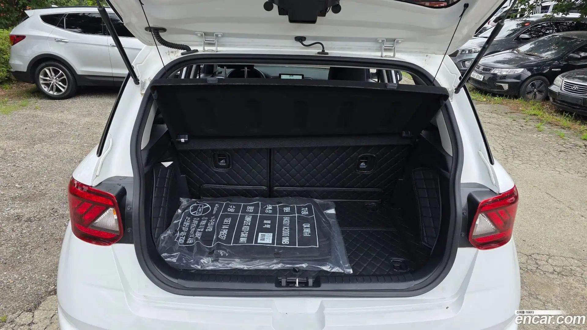 Venue Hyundai 2022.1-OPTION-024