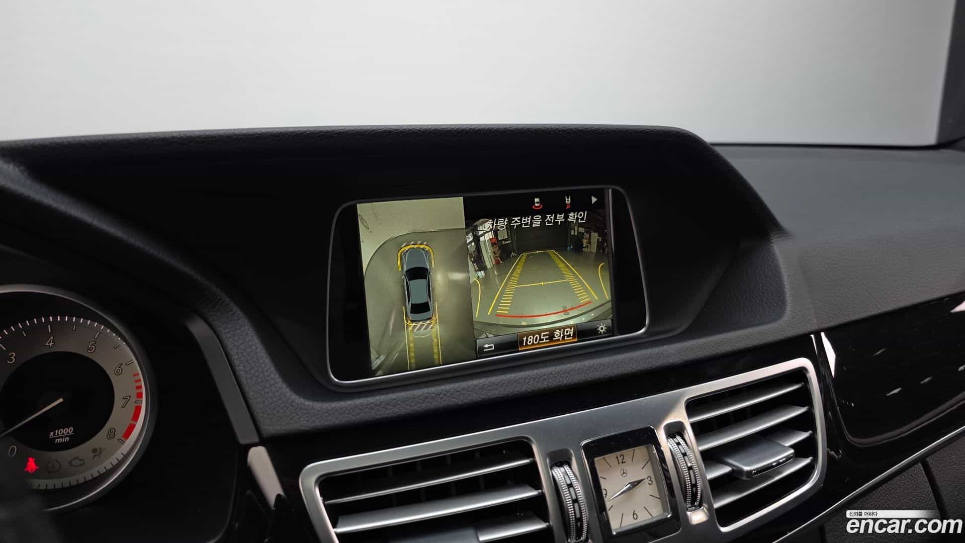 E-Class Mercedes-Benz 2015.7-OPTION-020