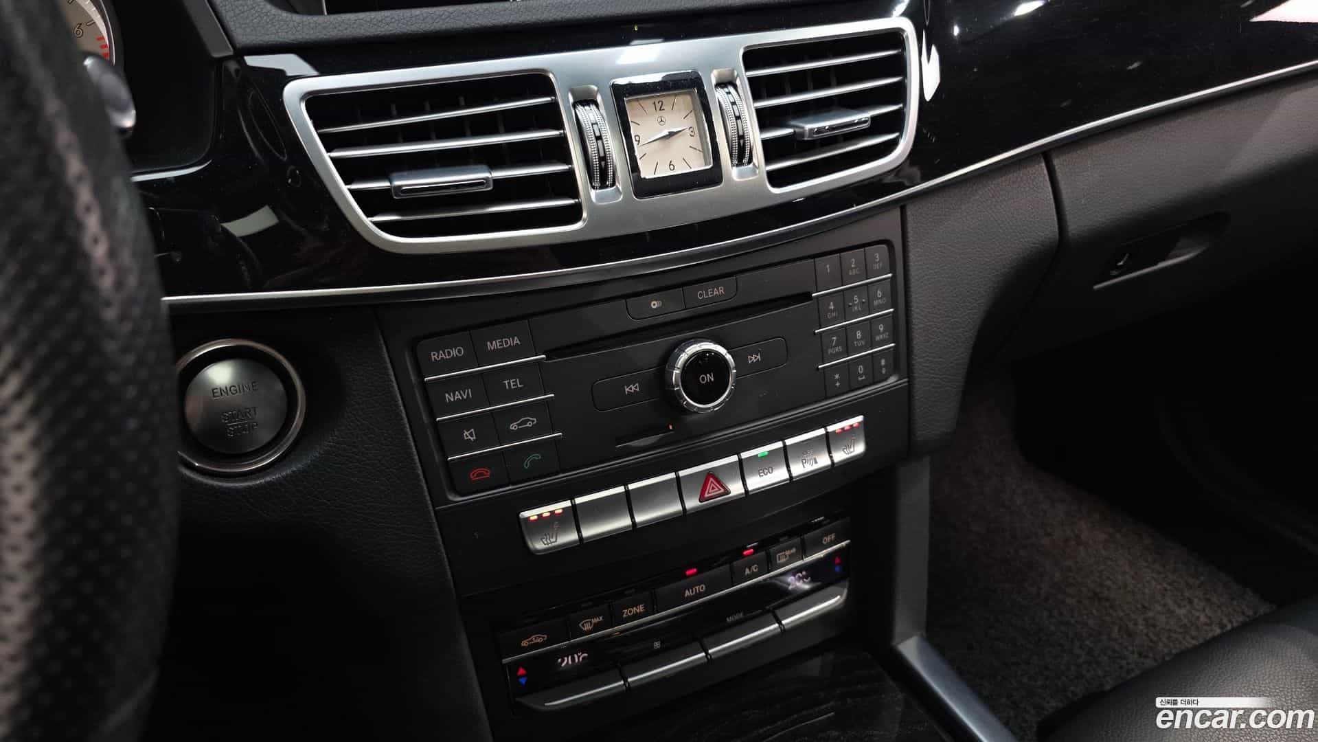 E-Class Mercedes-Benz 2015.7-OPTION-021