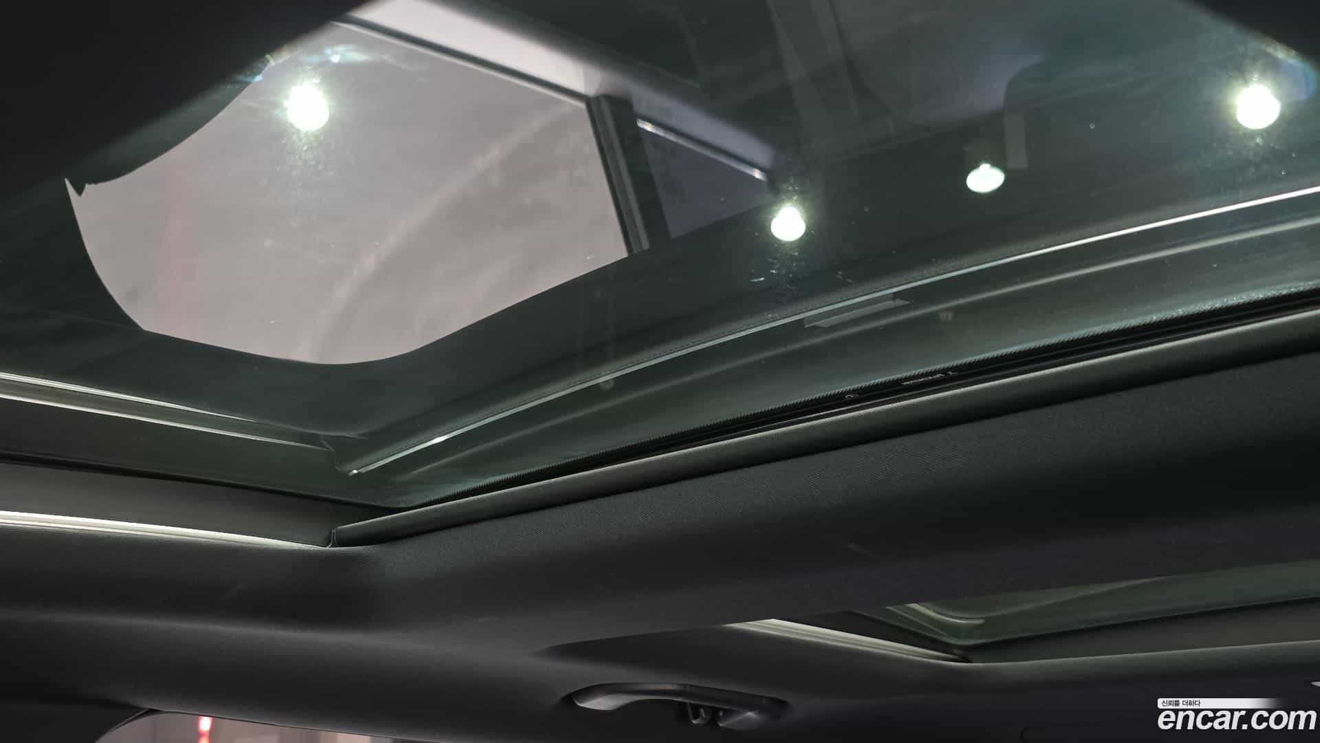 E-Class Mercedes-Benz 2015.7-OPTION-042
