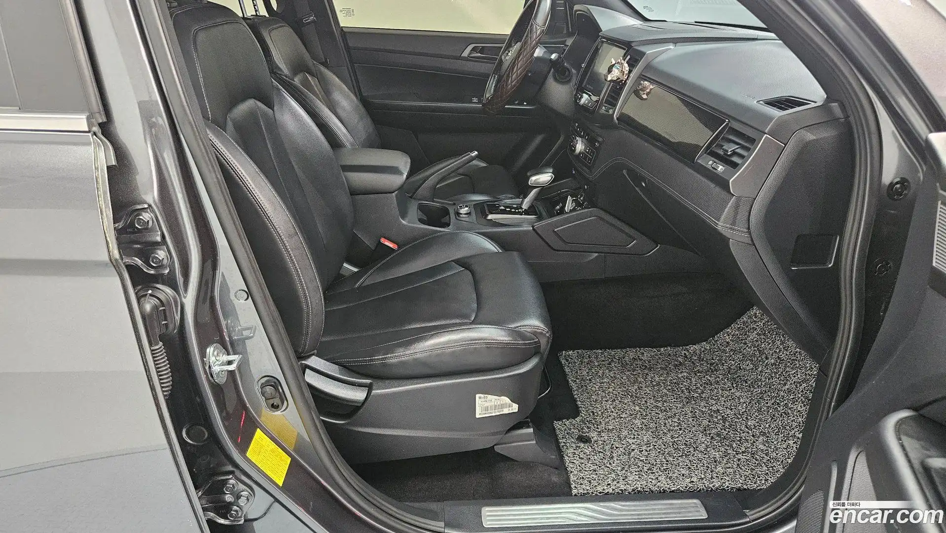 Rexton KG Mobility 2021.8-OPTION-017
