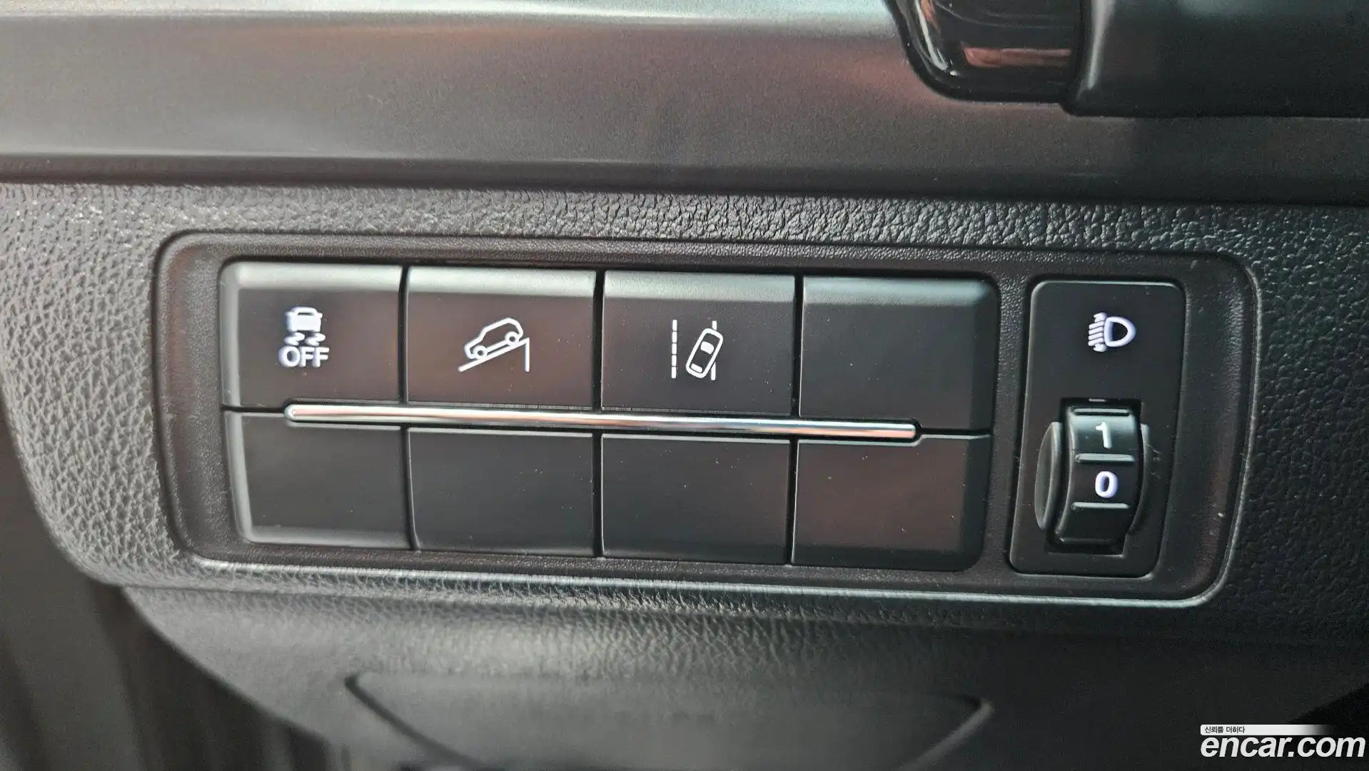 Rexton KG Mobility 2021.8-OPTION-022