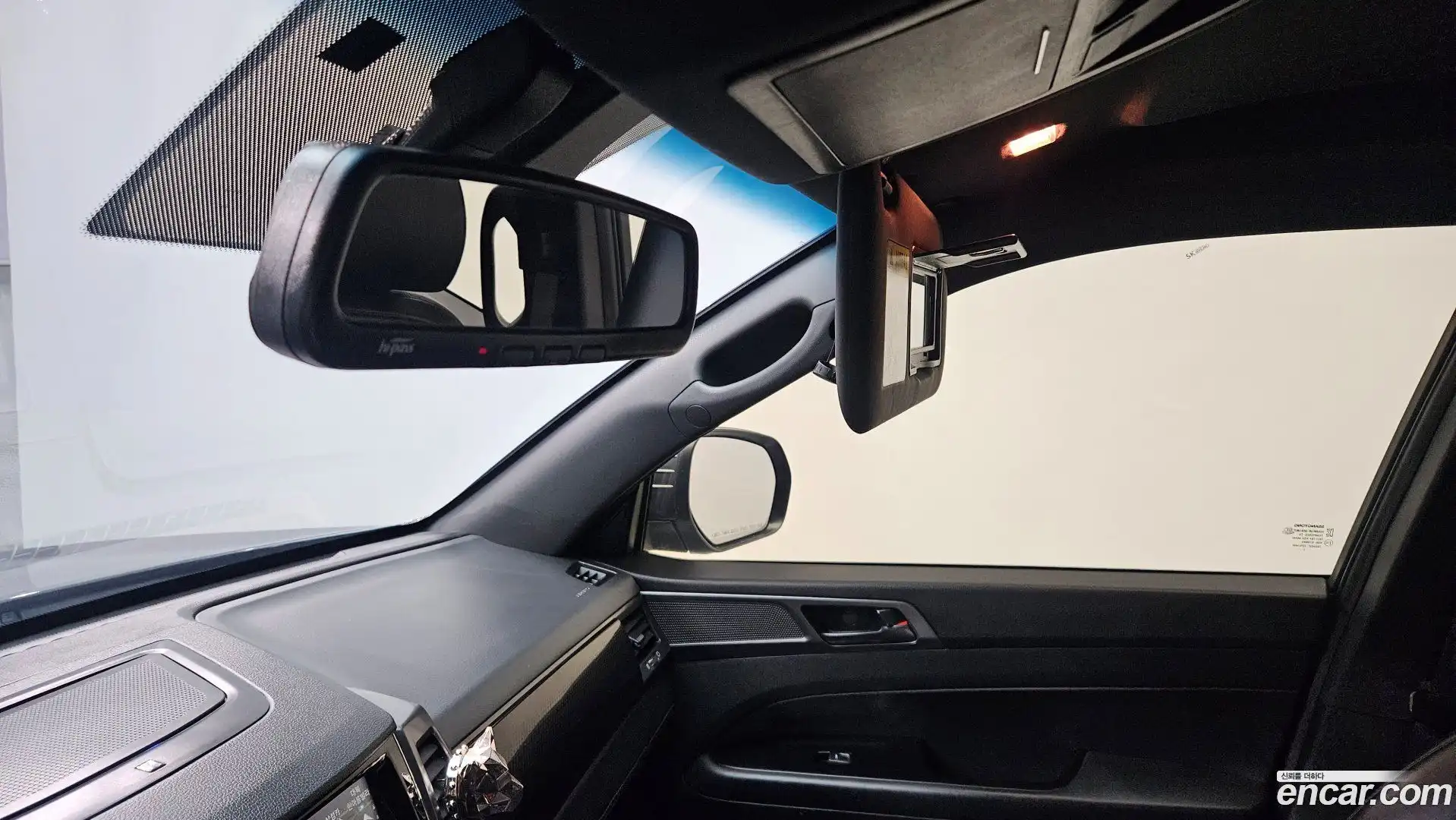 Rexton KG Mobility 2021.8-OPTION-023