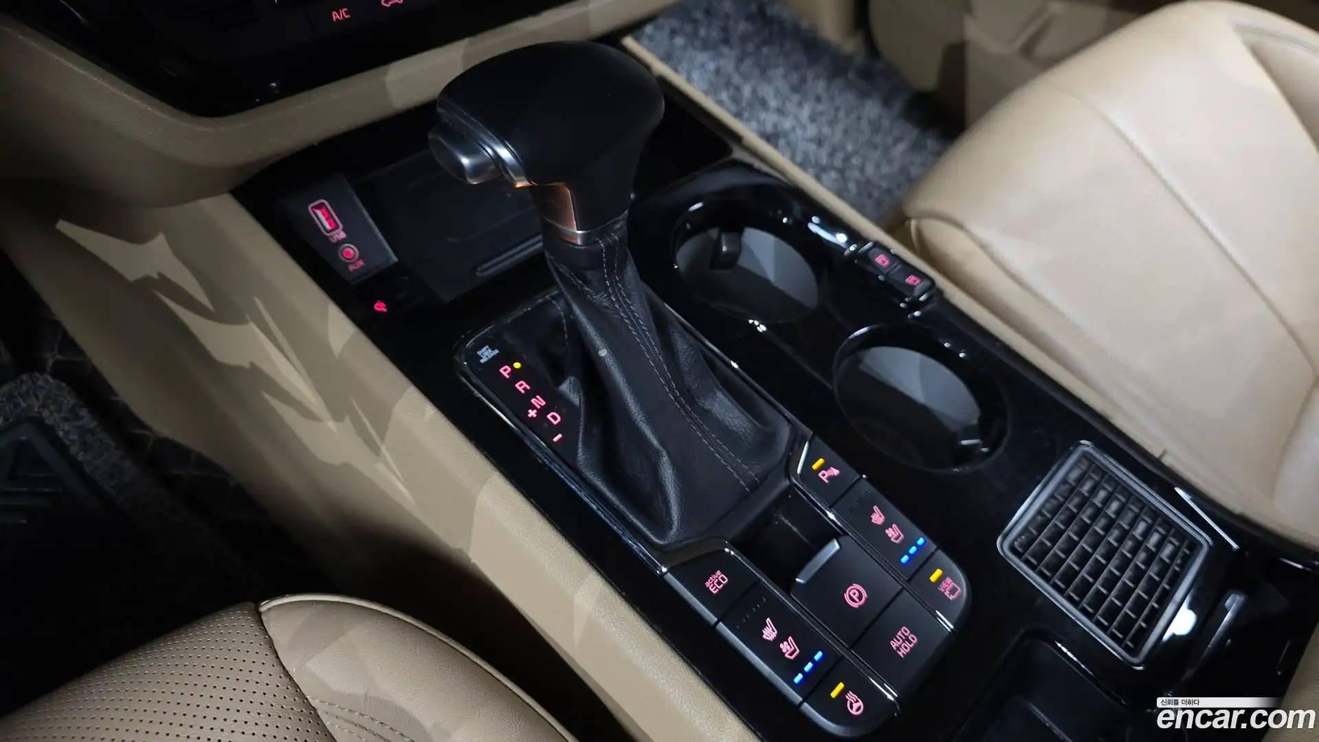 Canival Kia 2018.7-INNER-009