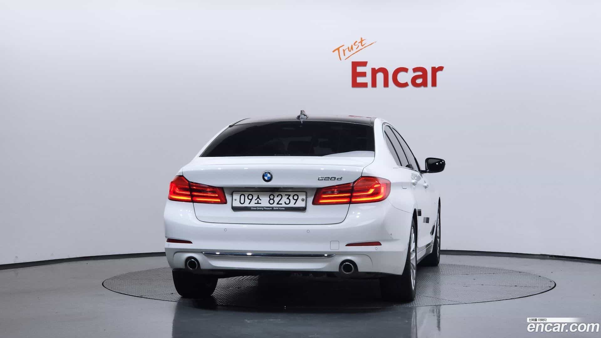 5-Series BMW 2017.11-OUTER-004