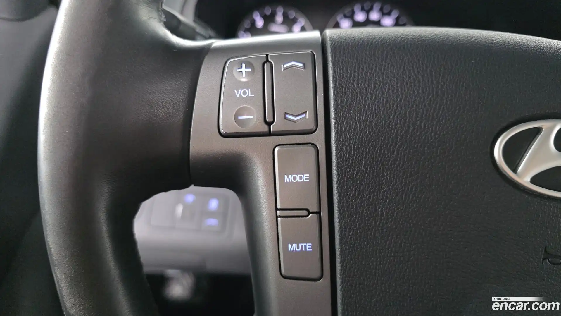 Starex Hyundai 2016.6-OPTION-022