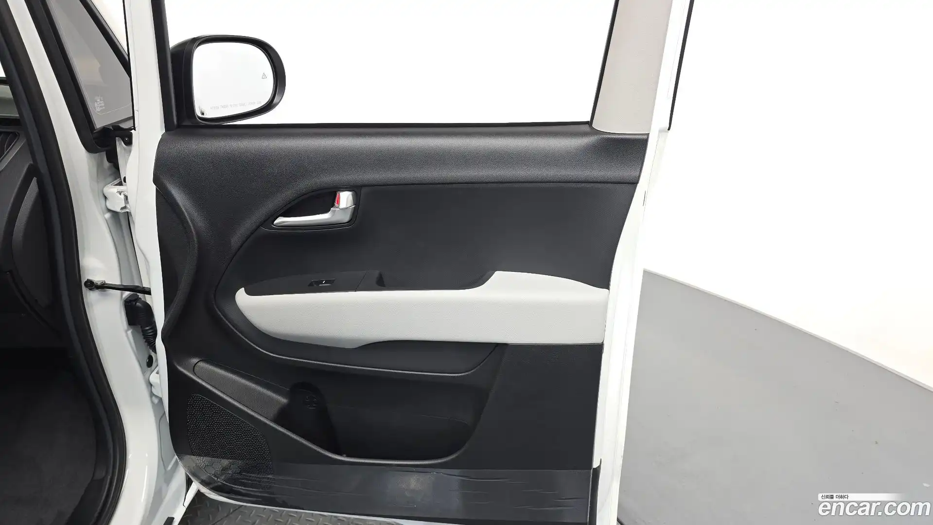 RAY Kia 2026.5-INNER-034