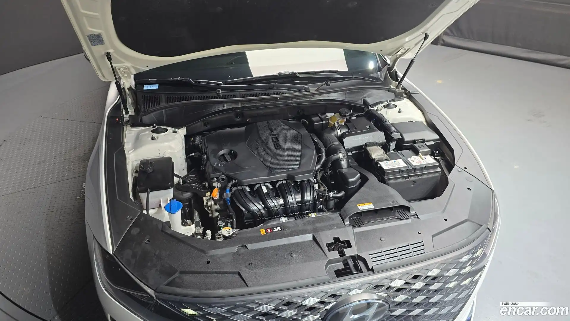 Grandeur Hyundai 2022.1-OUTER-006