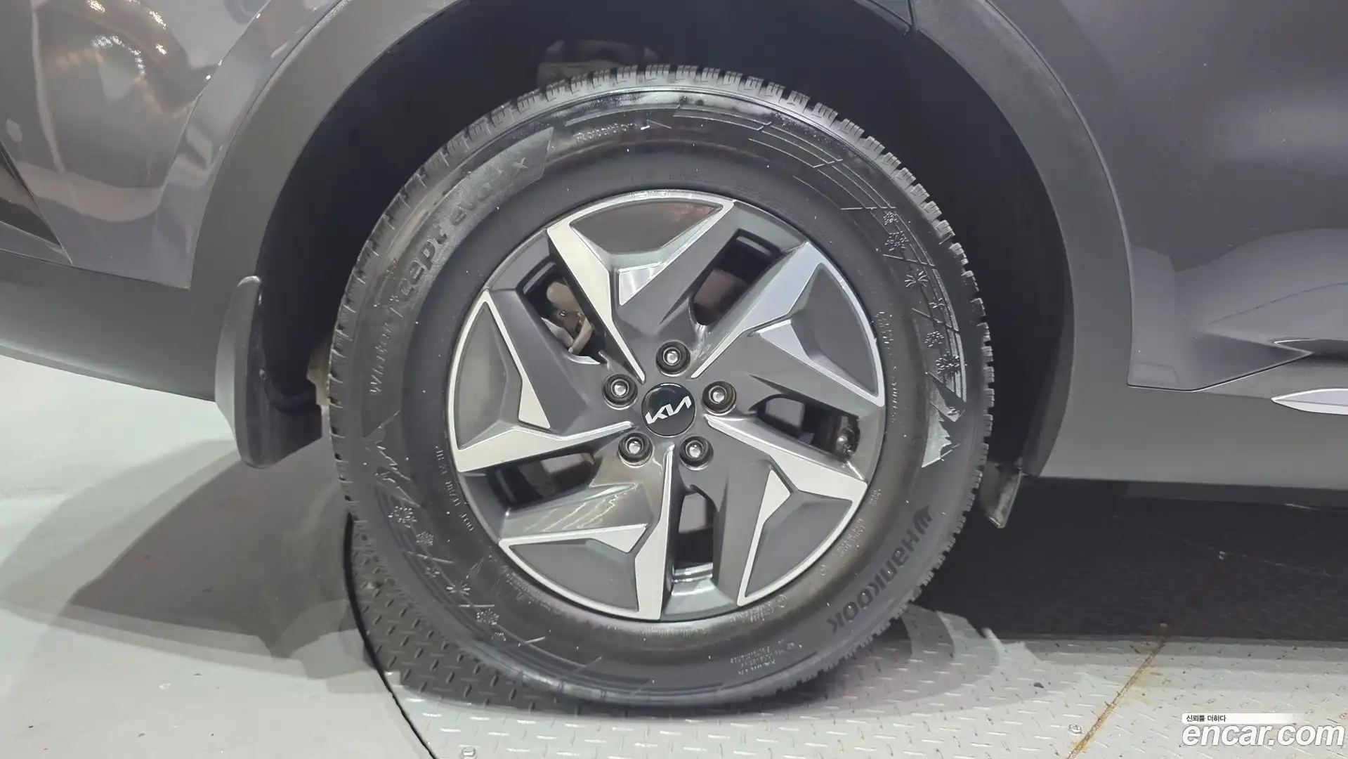 Sorento Kia 2023.4-OUTER-005