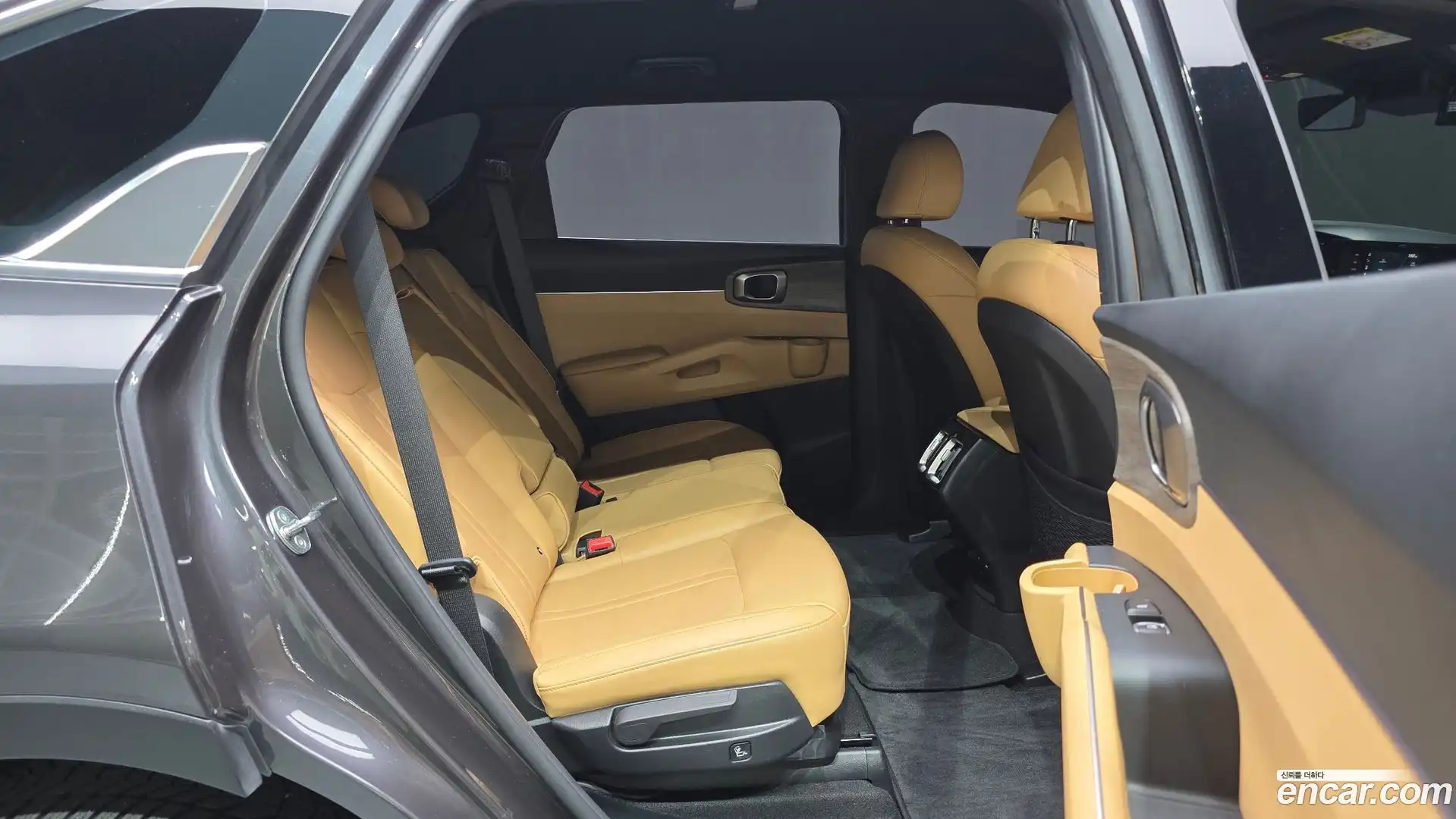 Sorento Kia 2023.4-OPTION-043