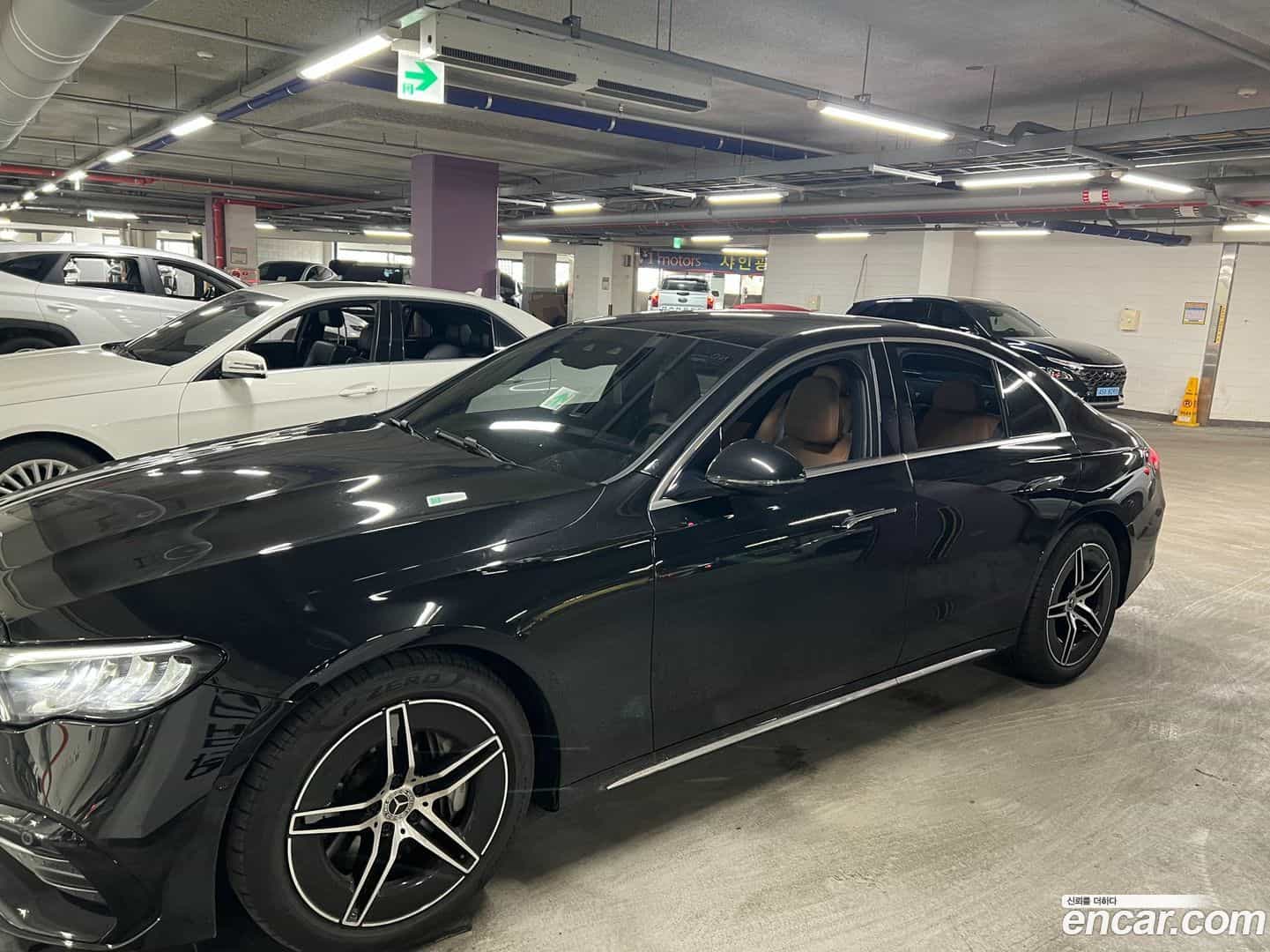 E-Class Mercedes-Benz 2025.9-OUTER-002