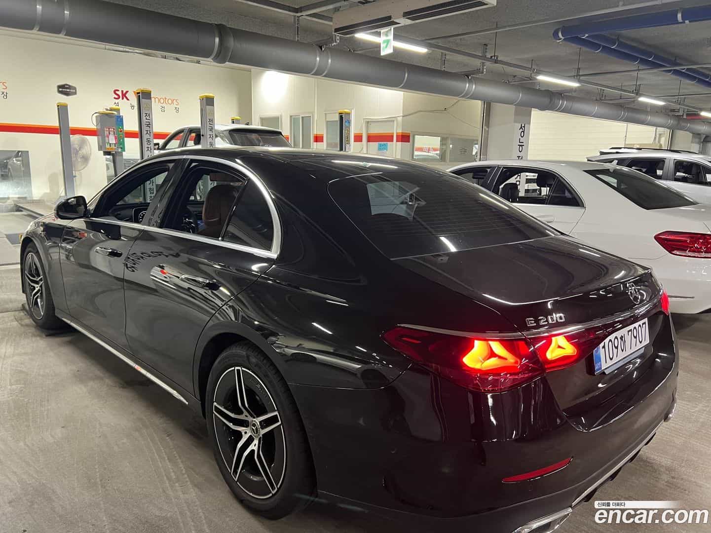 E-Class Mercedes-Benz 2025.9-OUTER-003