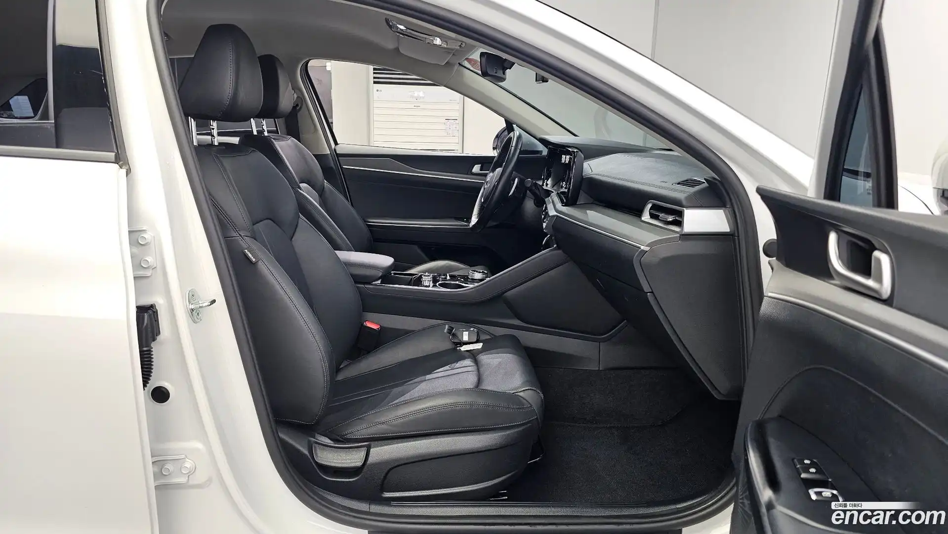 K5 Kia 2023.0-INNER-036