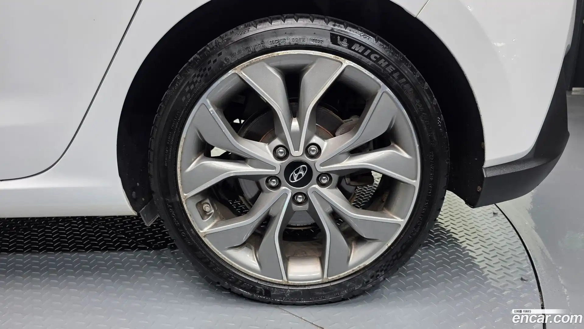 i30 Hyundai 2020.3-OUTER-031