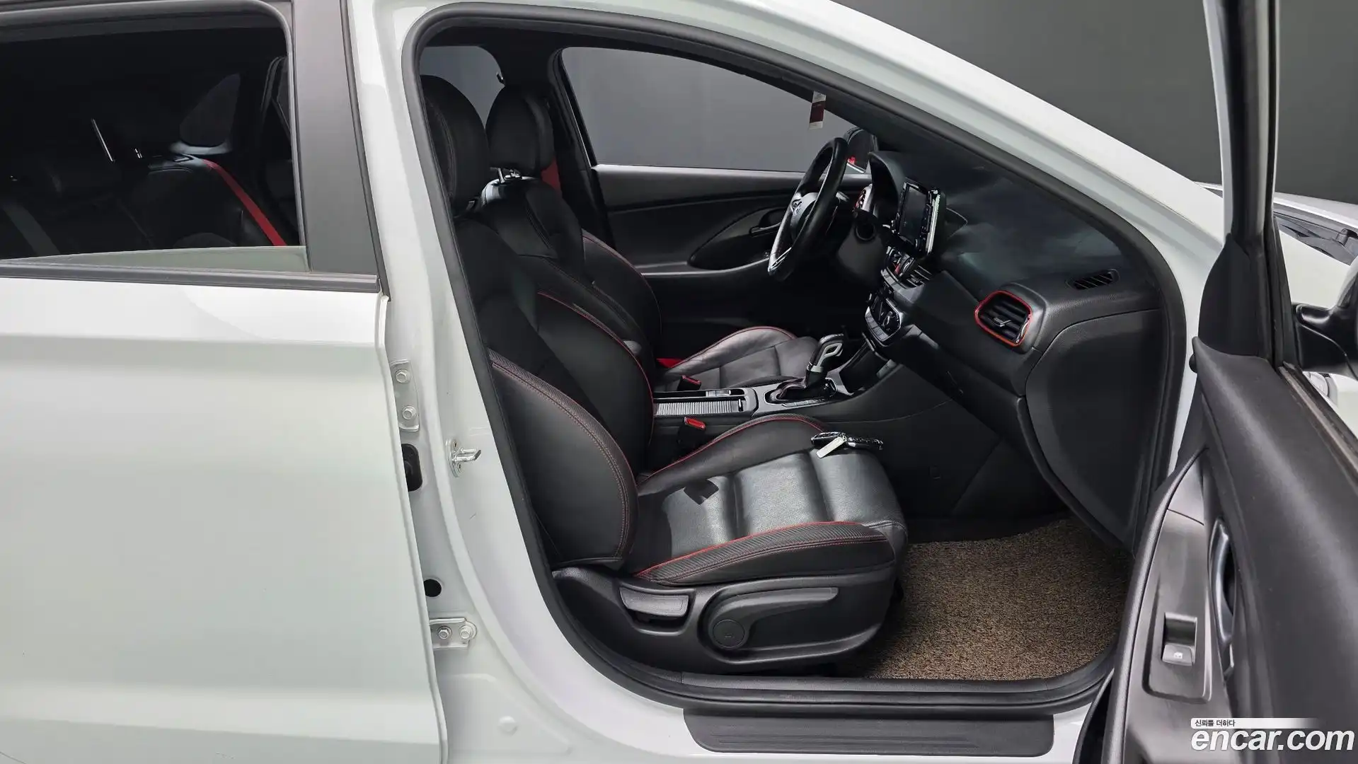 i30 Hyundai 2020.3-INNER-036