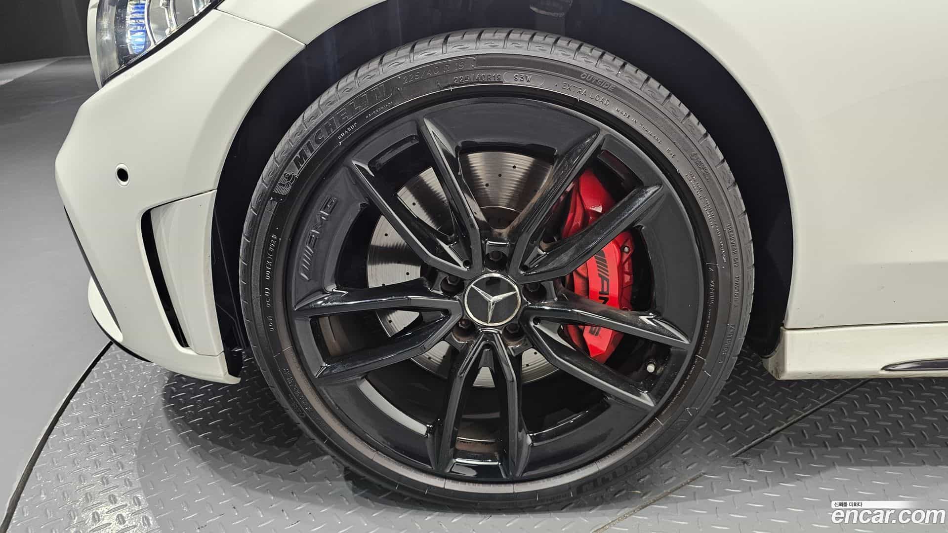 C-Class Mercedes-Benz 2019.11-OUTER-005