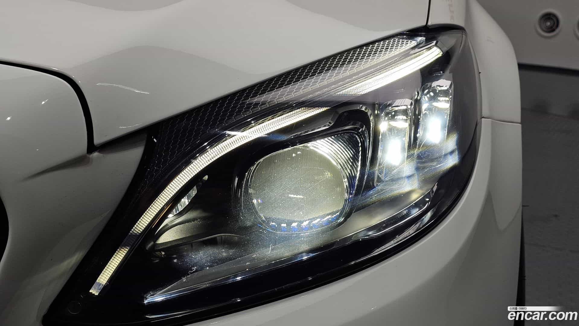 C-Class Mercedes-Benz 2019.11-OUTER-032