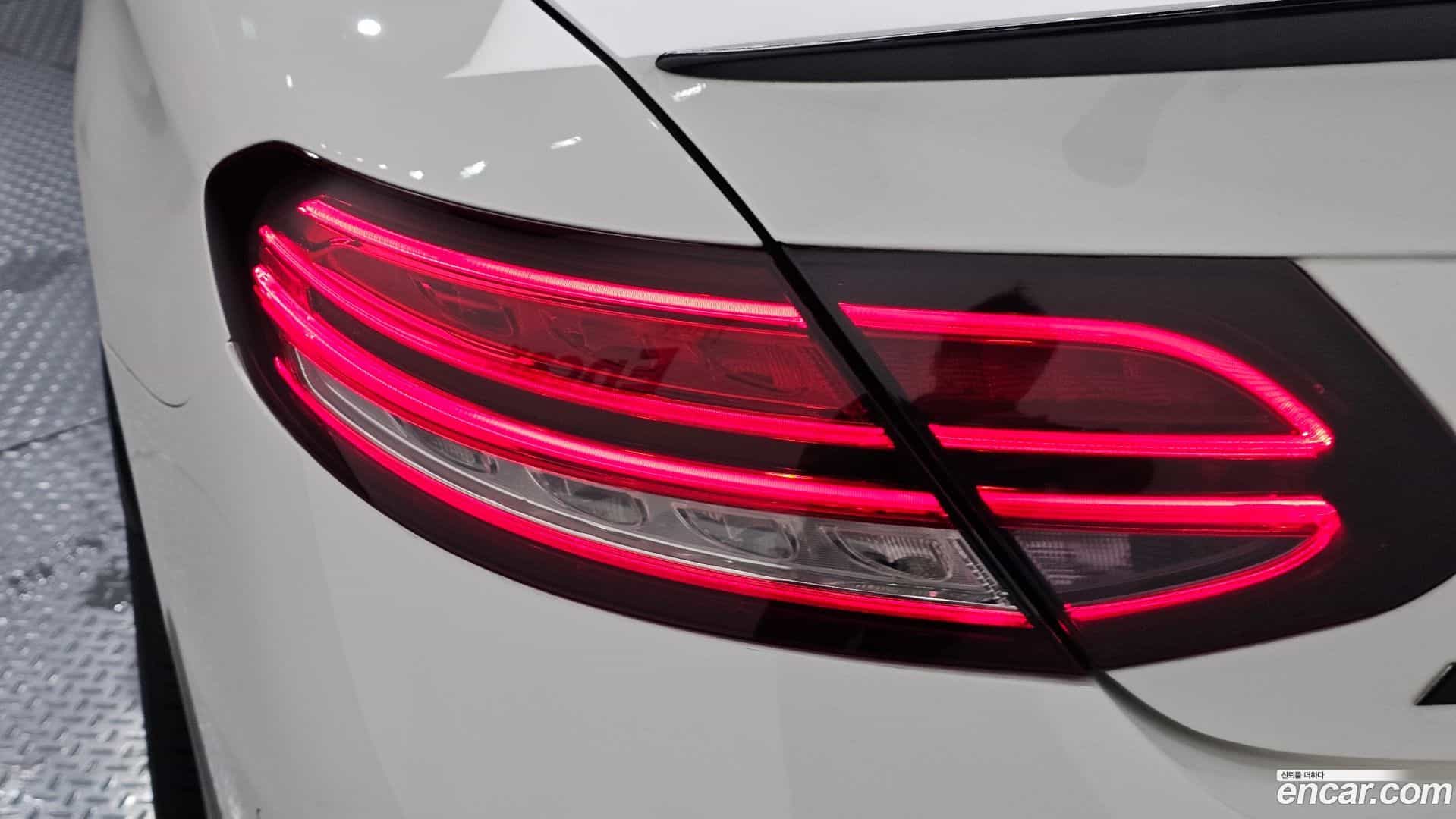 C-Class Mercedes-Benz 2019.11-OUTER-033