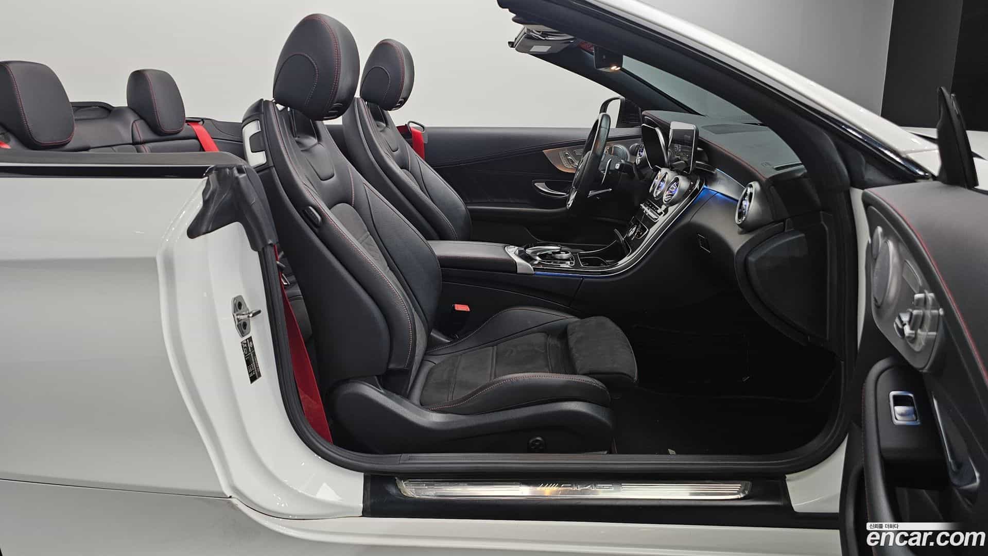 C-Class Mercedes-Benz 2019.11-INNER-036