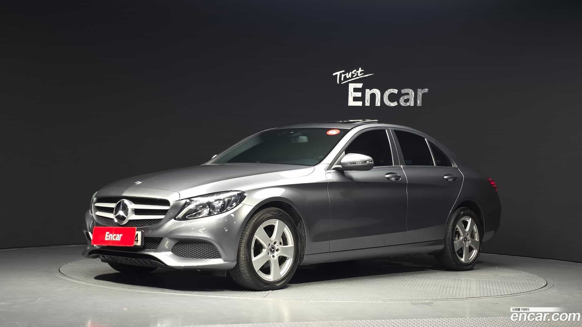 C-Class Mercedes-Benz 2018.4-OUTER-001