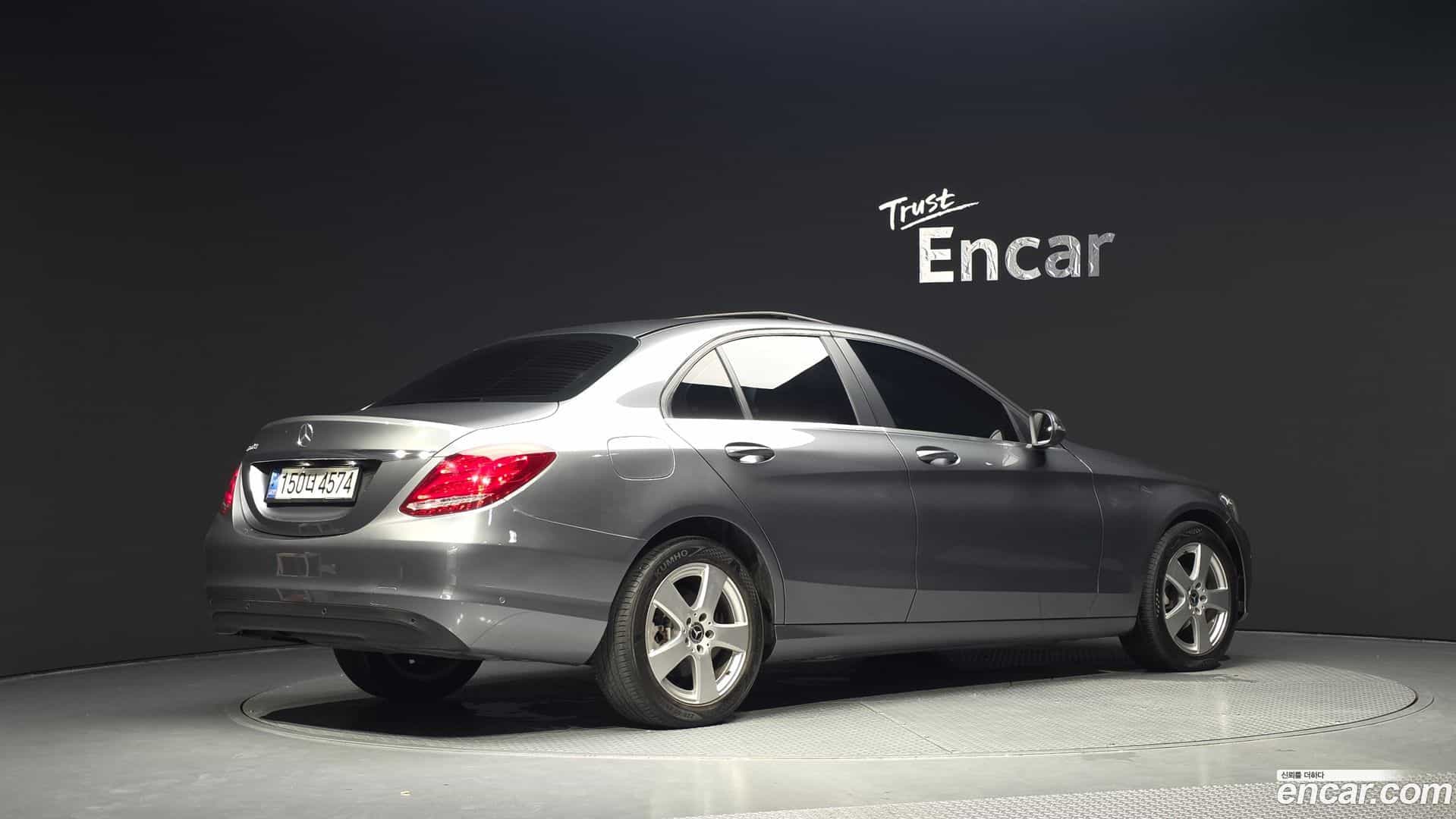 C-Class Mercedes-Benz 2018.4-OUTER-002