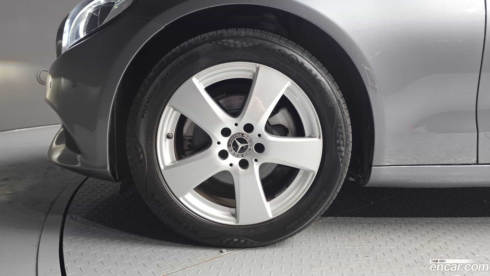 C-Class Mercedes-Benz 2018.4-OUTER-005