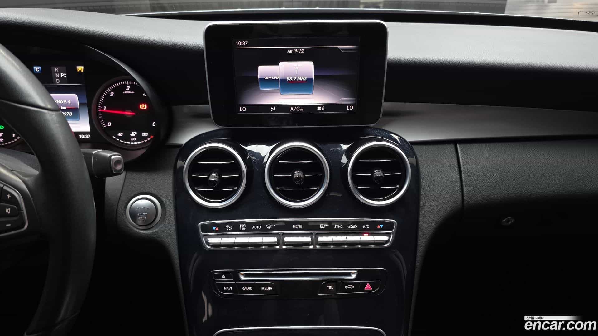 C-Class Mercedes-Benz 2018.4-OPTION-019
