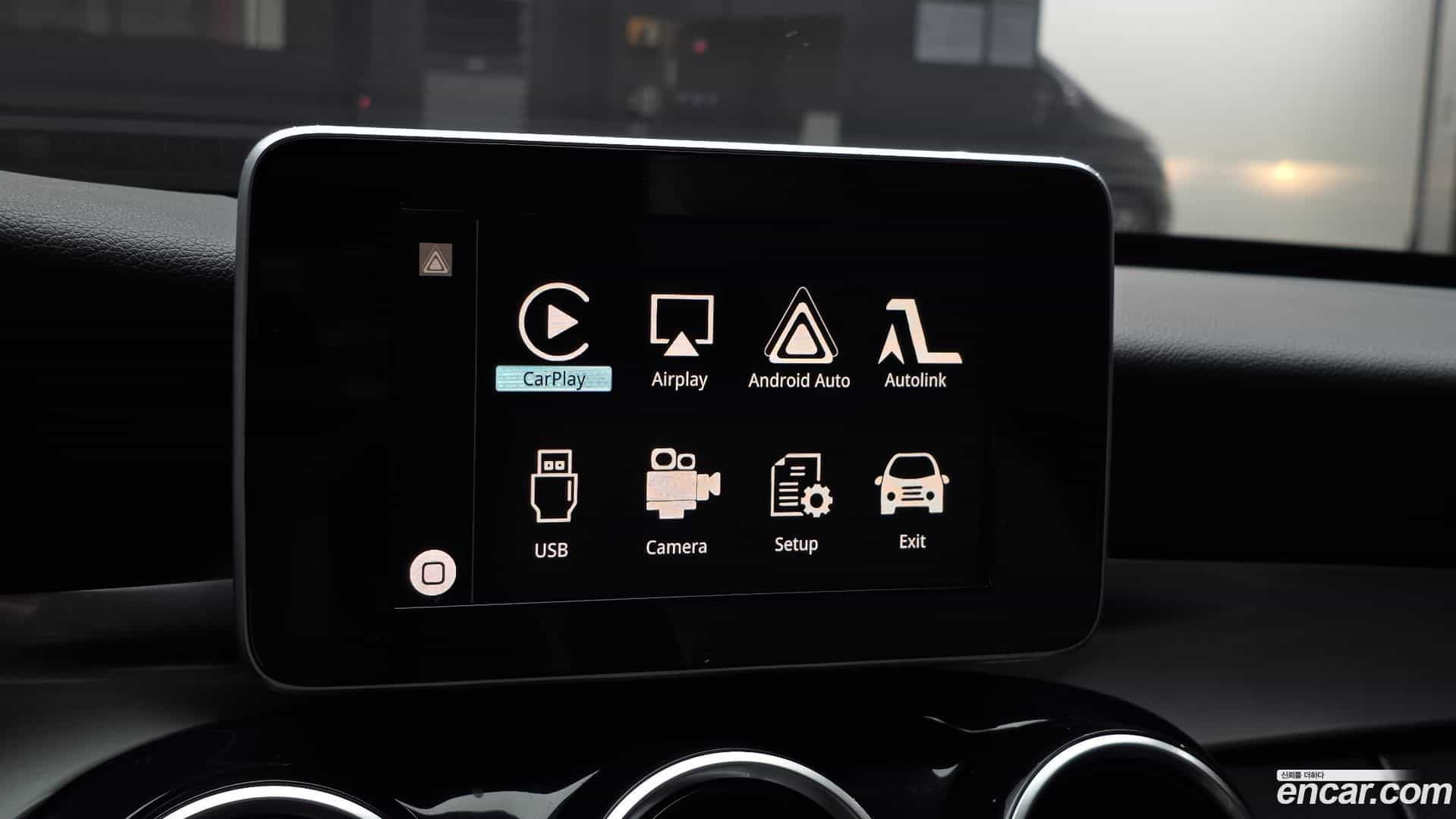 C-Class Mercedes-Benz 2018.4-OPTION-042