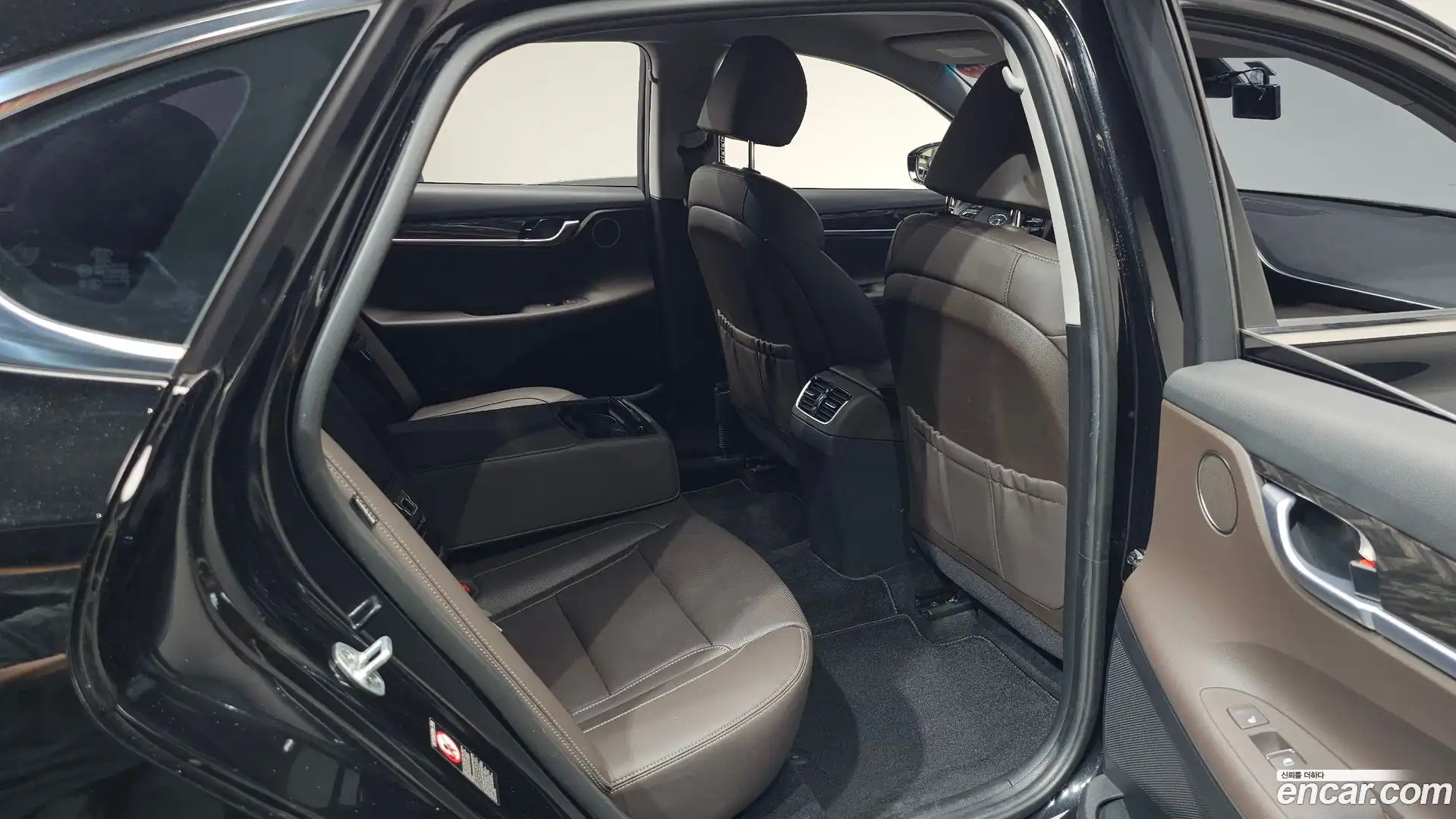 Grandeur Hyundai 2017.7-OPTION-016