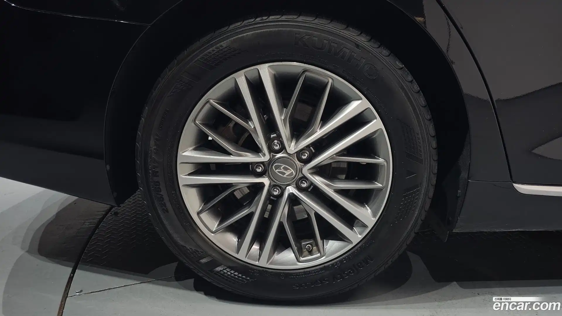 Grandeur Hyundai 2017.7-OUTER-031