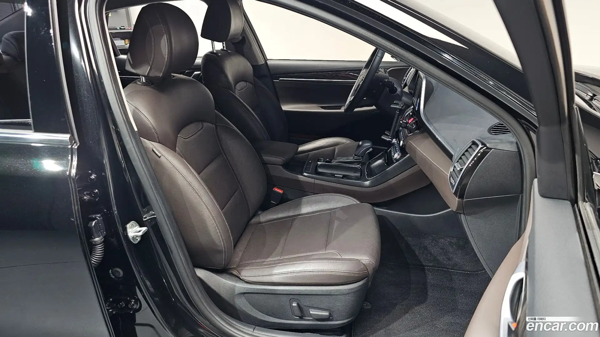 Grandeur Hyundai 2017.7-INNER-036