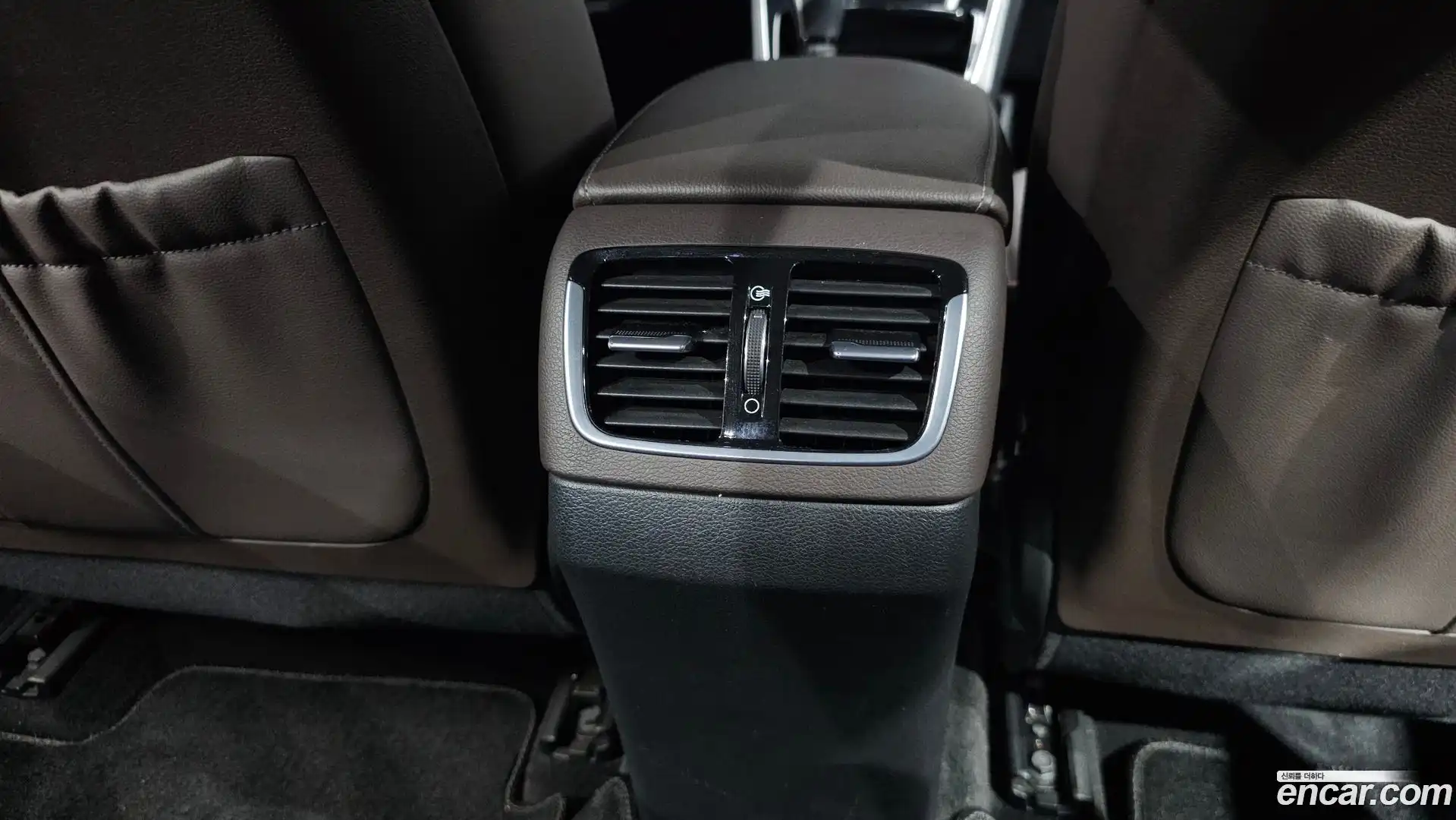 Grandeur Hyundai 2017.7-OPTION-044
