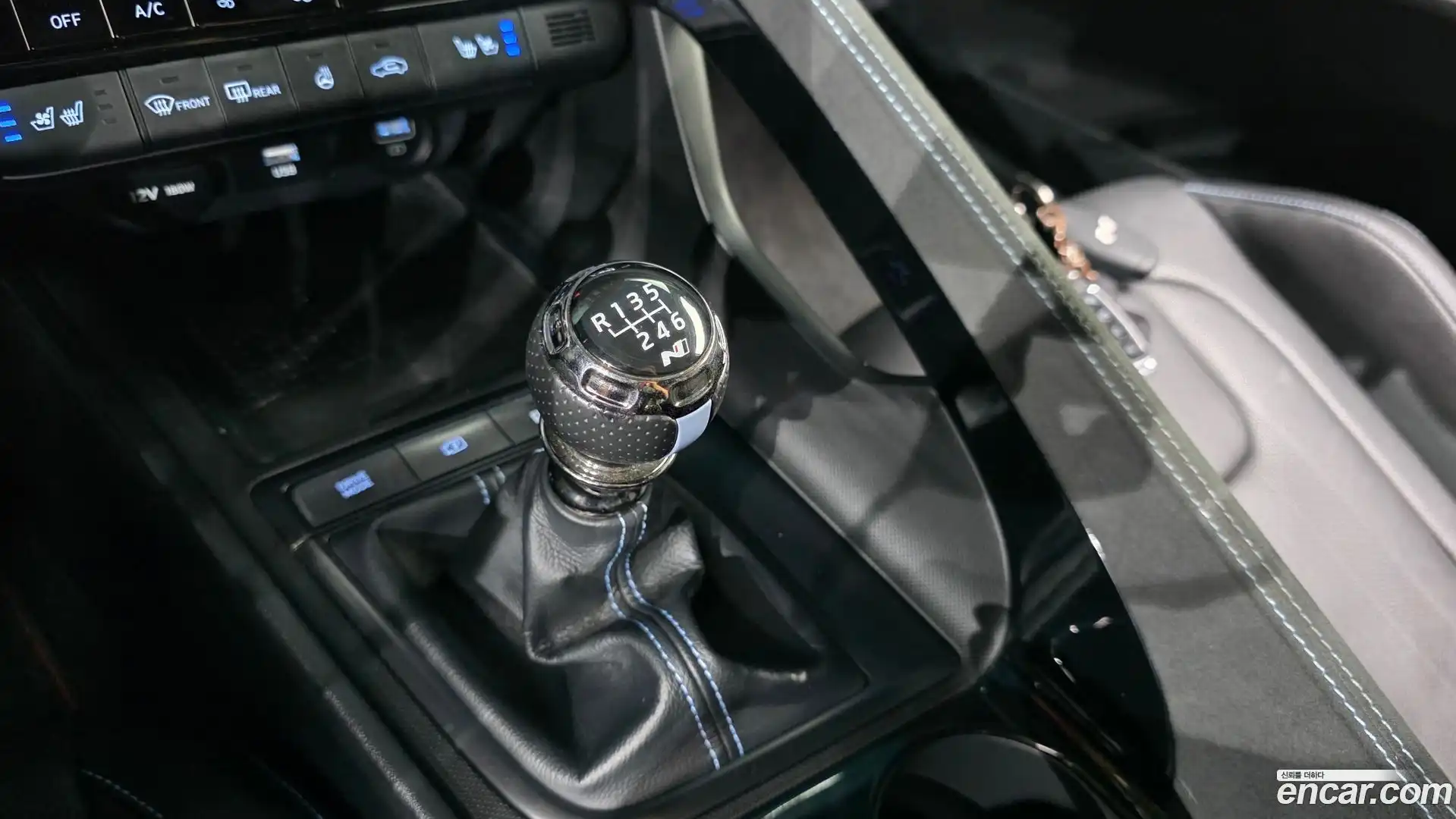 AVANTE Hyundai 2022.4-INNER-009