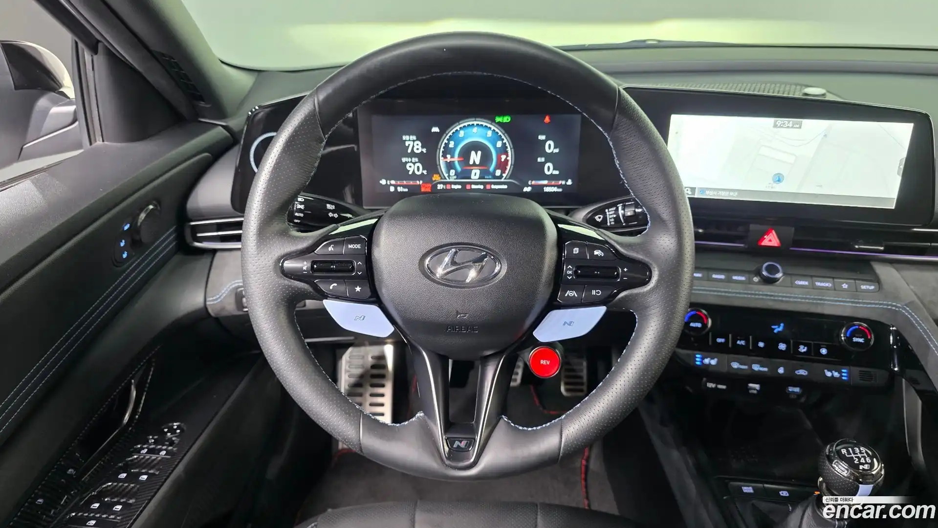 AVANTE Hyundai 2022.4-OPTION-017