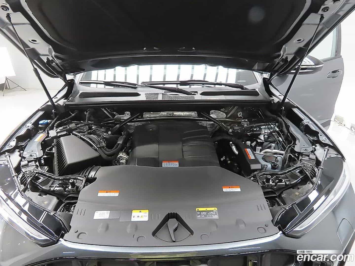 Q5 Audi 2025.11-INNER-008