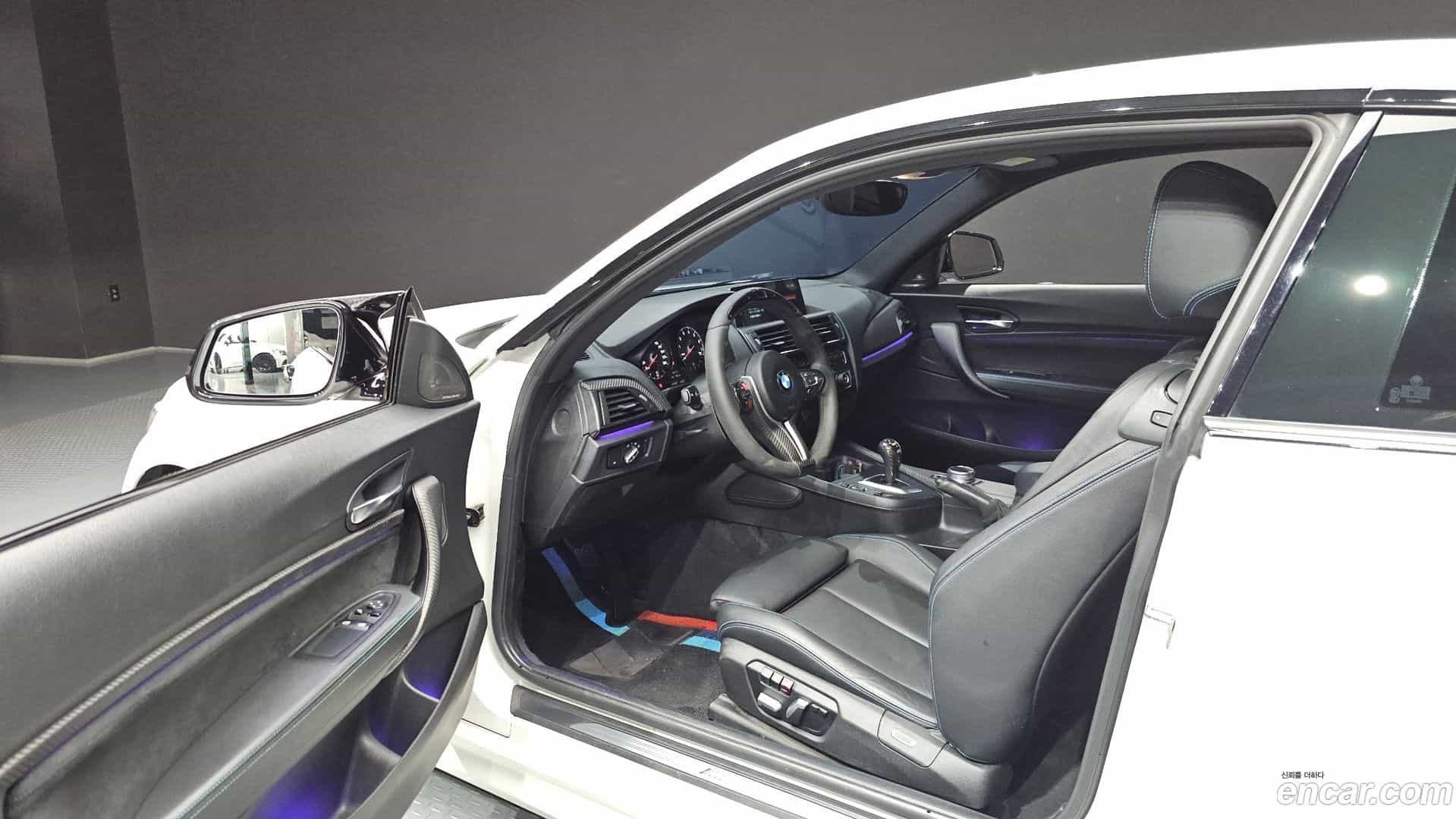 M2 BMW 2017.11-INNER-010