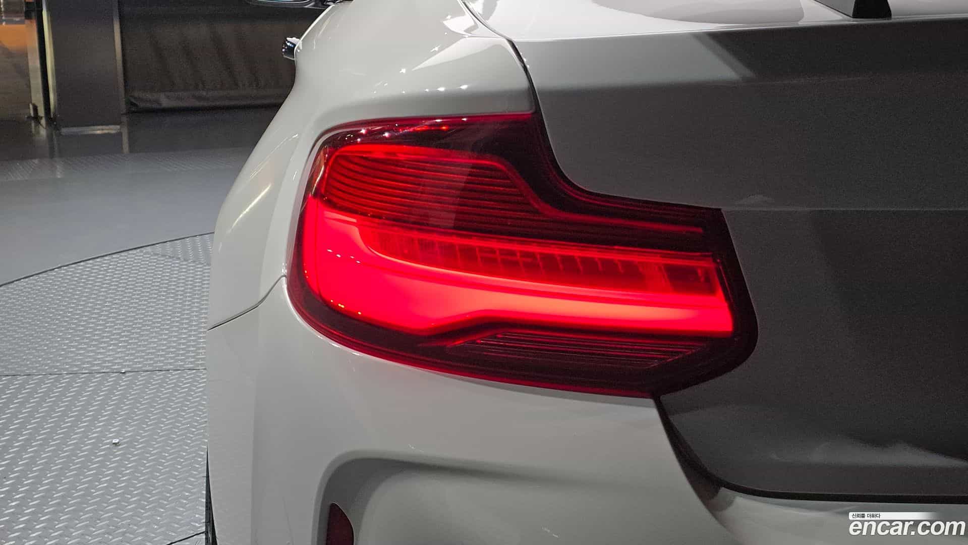 M2 BMW 2017.11-OUTER-033