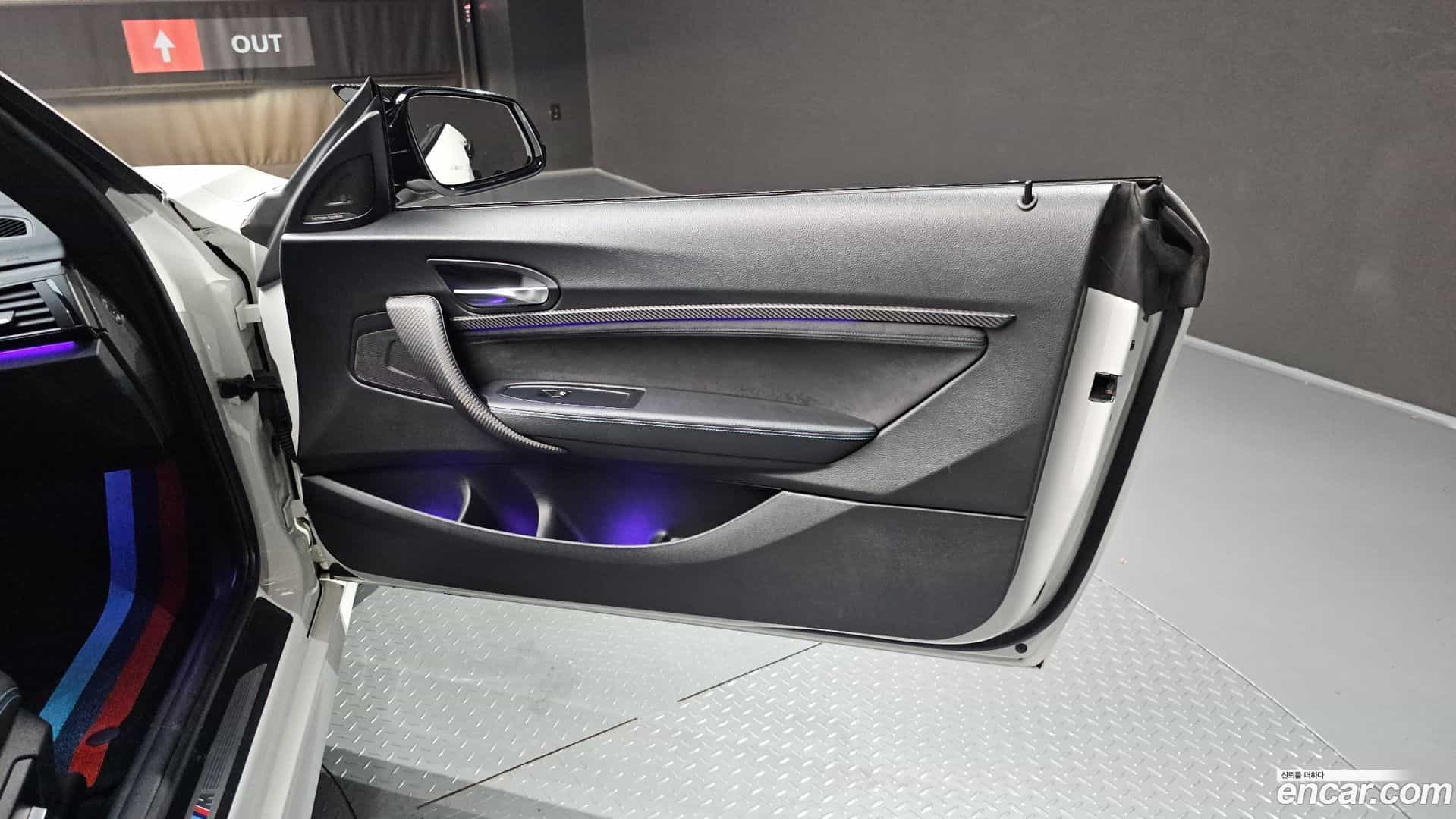 M2 BMW 2017.11-INNER-035