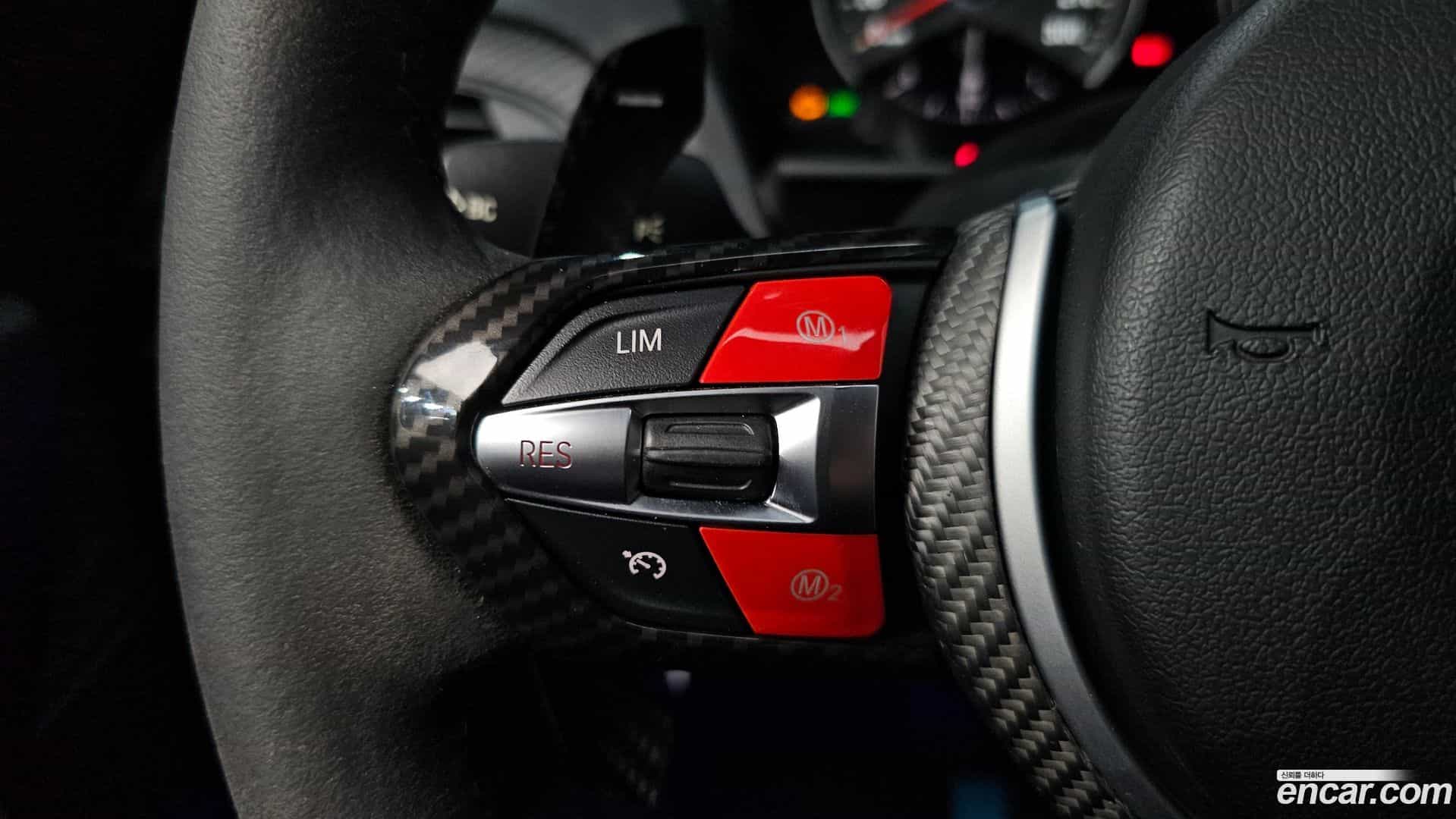 M2 BMW 2017.11-OPTION-040