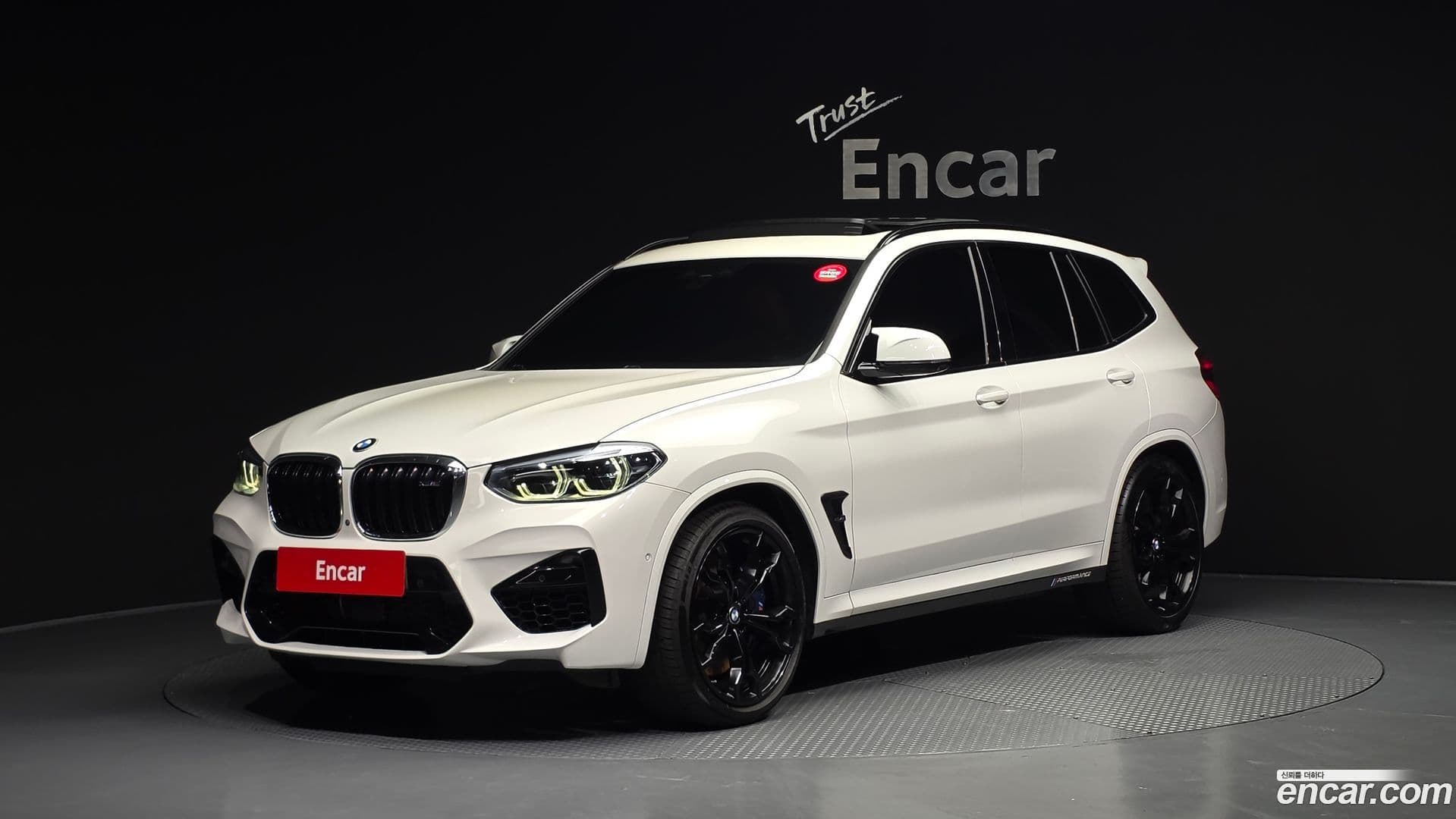 Main__Slider__Photo:X3M BMW 2020.3-0