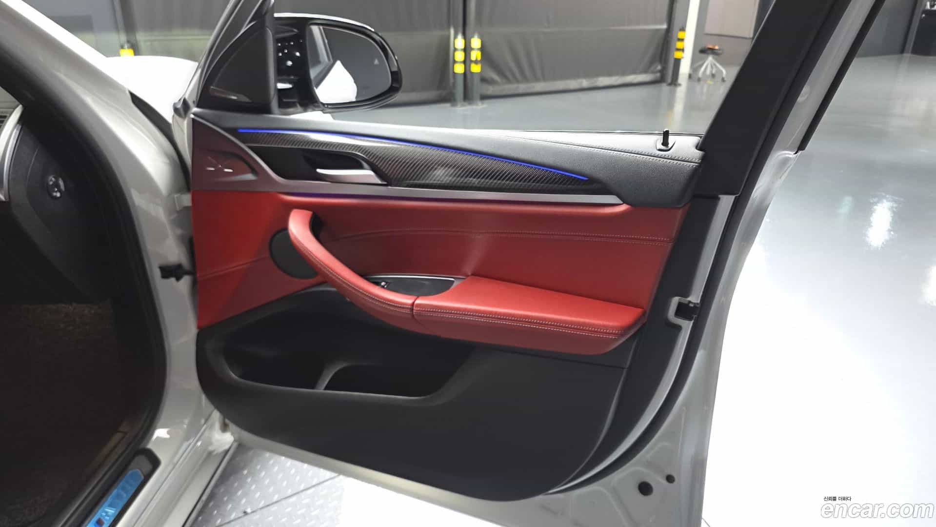 X3M BMW 2020.3-INNER-034